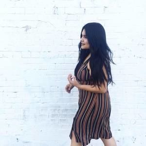 Meet your Posher, Claudia